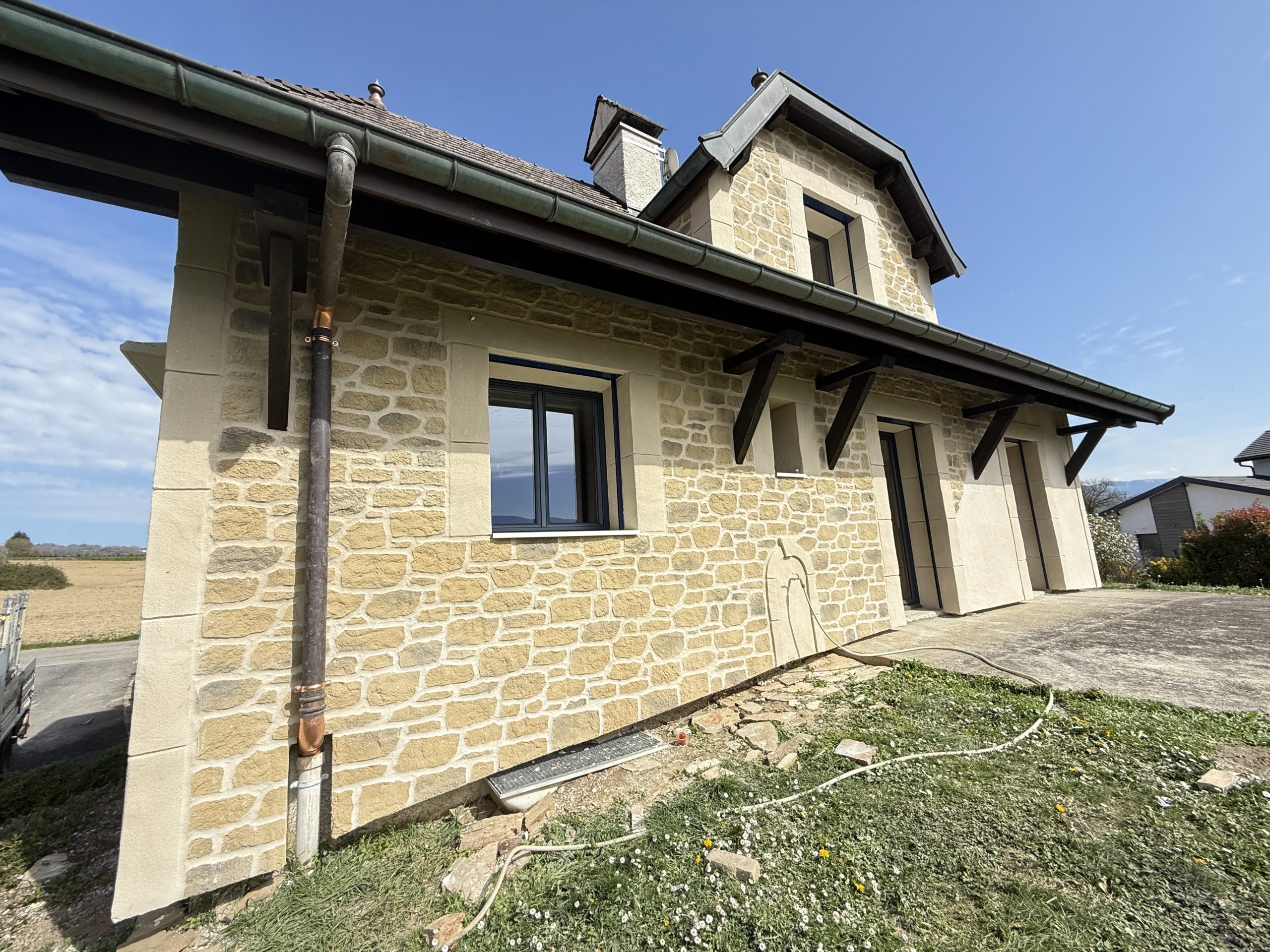 ÏSOLATION PAR L’EXTERIEURE - ITE